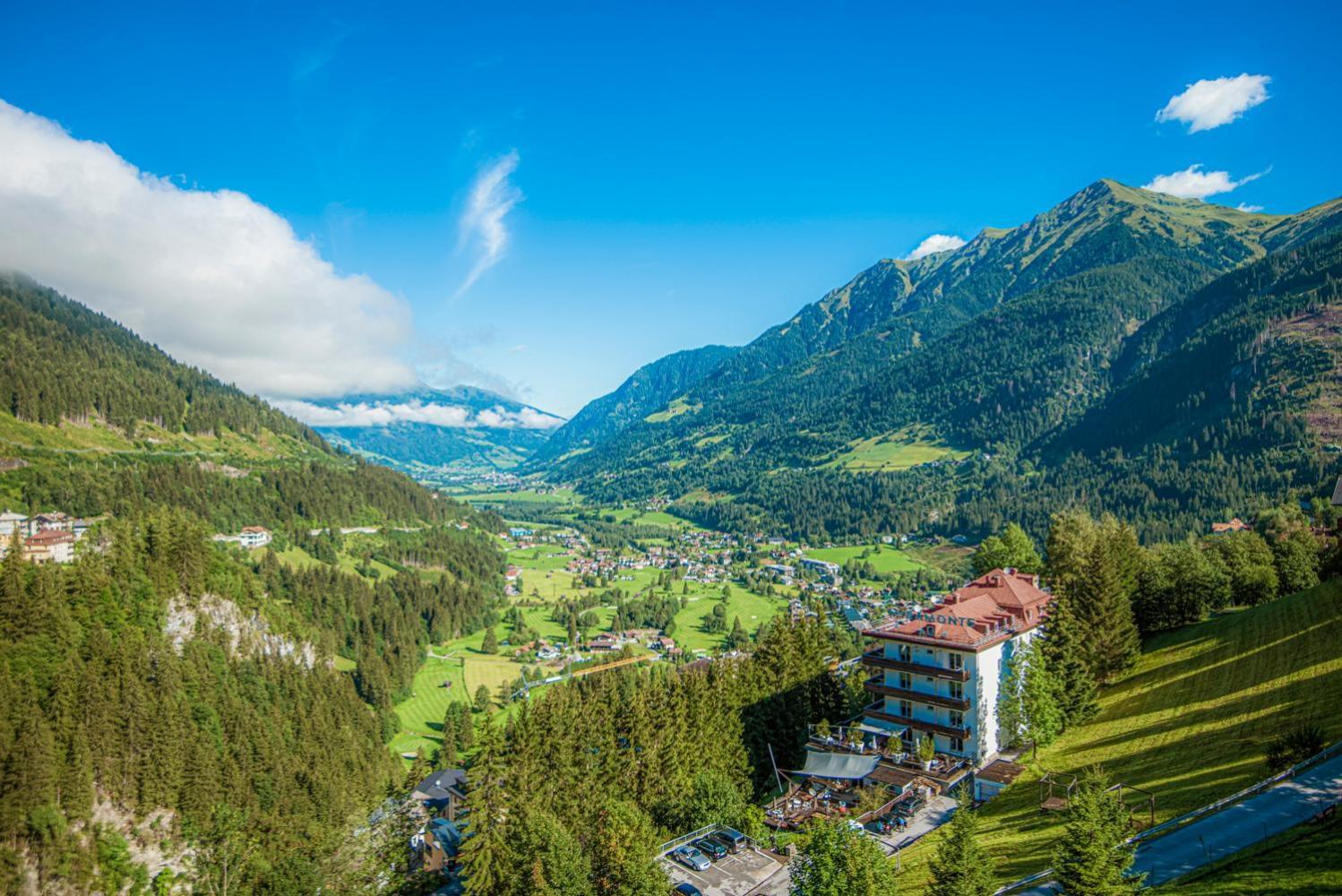 Panorama Spa Lodges Das.Schiller Bad Gastein Exterior foto