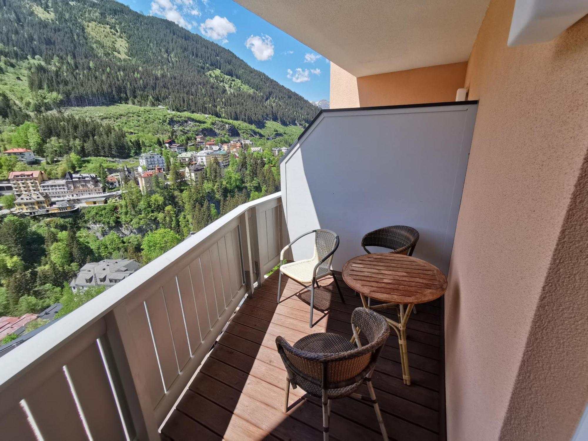 Panorama Spa Lodges Das.Schiller Bad Gastein Exterior foto